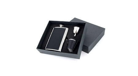 купите Подарочный набор: фляга походная для спиртного S.Quire 1508YGB, 3 стаканчика и воронка в Краснодаре